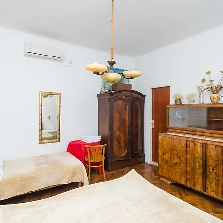 Ivo 1 Ντουμπρόβνικ