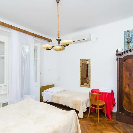 Ivo 1 Guest house 3*